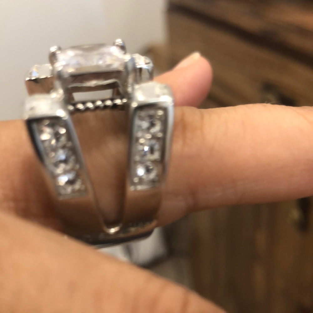 Men’s ring - Picture 2 of 4